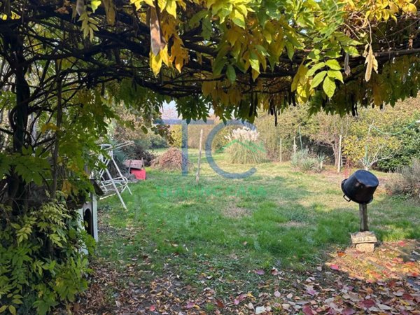 casa indipendente in vendita a Pontenure in zona Valconasso