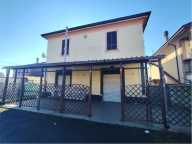 casa indipendente in vendita a Pontenure in zona Valconasso