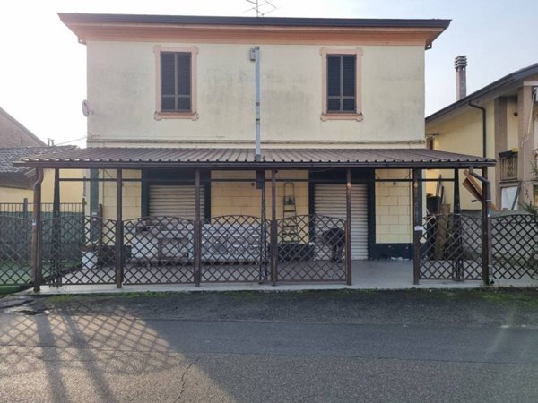 casa indipendente in vendita a Pontenure in zona Valconasso