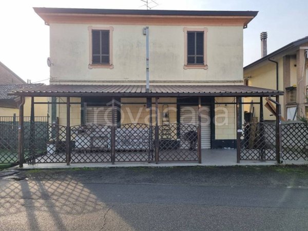 casa indipendente in vendita a Pontenure in zona Valconasso