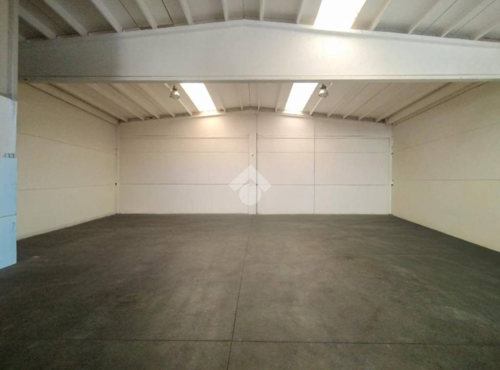 ufficio in vendita a Pontenure