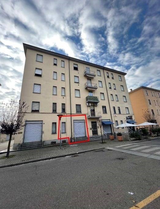 negozio in vendita a Pontenure