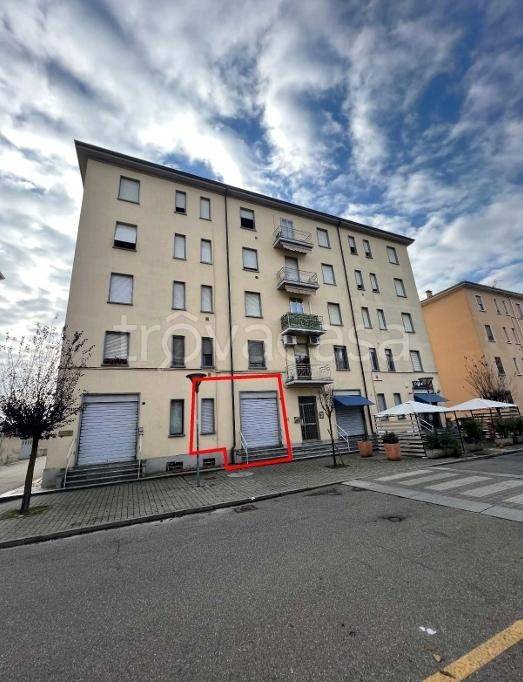 negozio in vendita a Pontenure