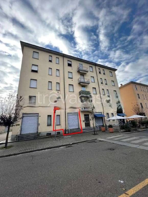 negozio in vendita a Pontenure