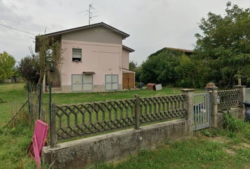 casa indipendente in vendita a Pontenure in zona Muradello