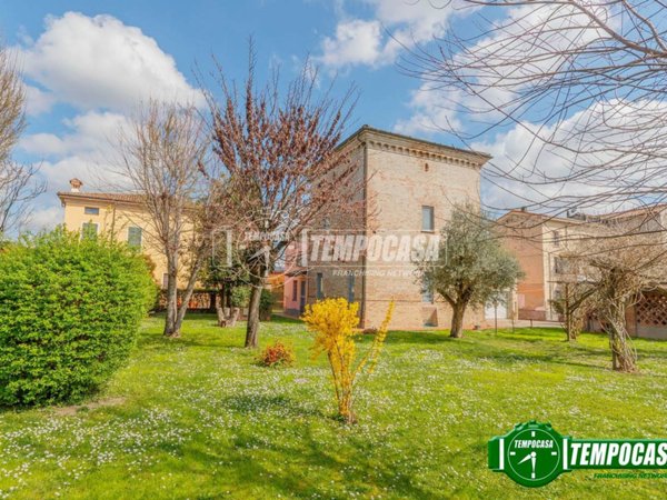 casa indipendente in vendita a Pontenure