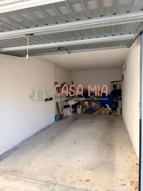 ufficio in vendita a Pontenure