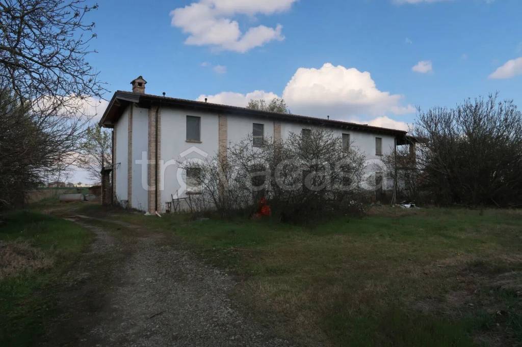 casa indipendente in vendita a Pontenure