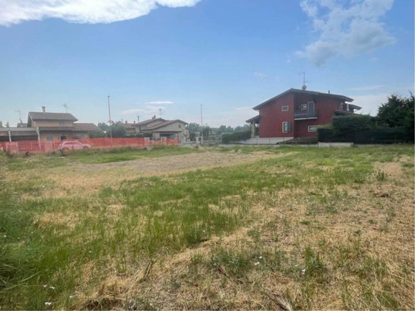 terreno edificabile in vendita a Rivergaro in zona Ottavello