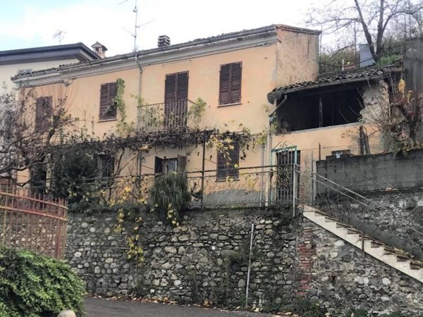casa indipendente in vendita a Rivergaro