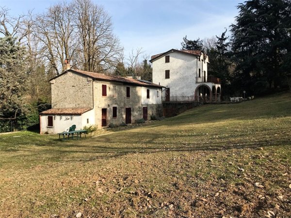 casa indipendente in vendita a Rivergaro