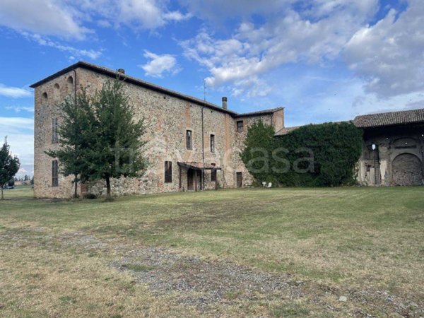 casa indipendente in vendita a Rivergaro in zona Ottavello