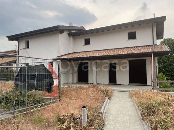 casa indipendente in vendita a Rivergaro