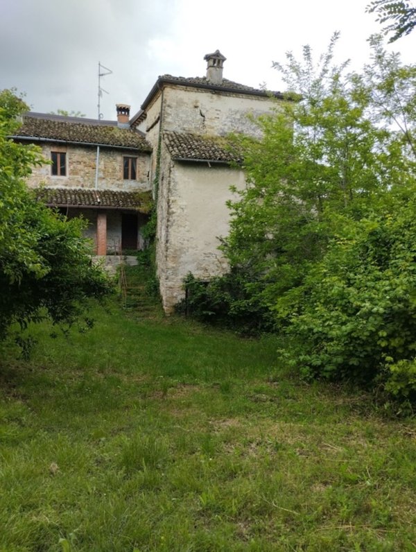 casa indipendente in vendita a Rivergaro