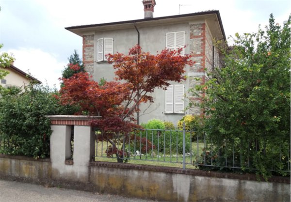 casa indipendente in vendita a Rivergaro