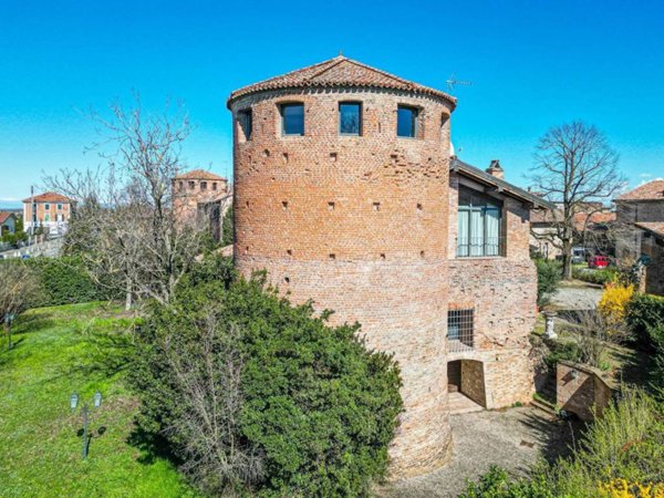 intera palazzina in vendita a Rivergaro in zona Niviano