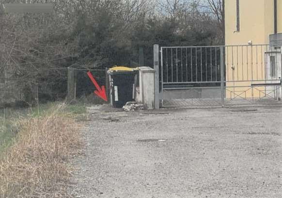 casa indipendente in vendita a Rivergaro in zona Niviano