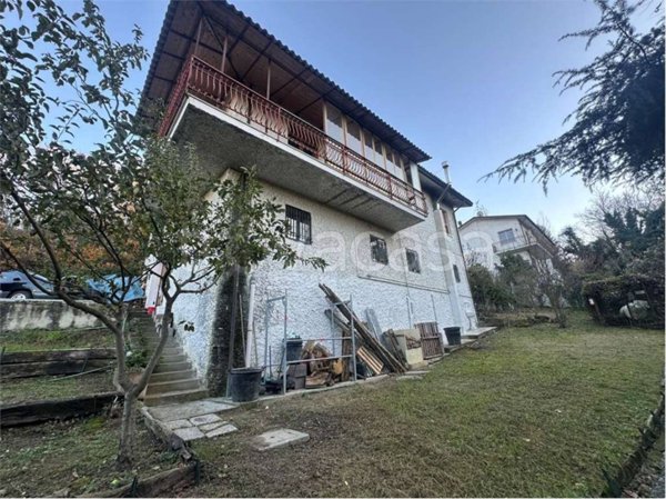 casa indipendente in vendita a Rivergaro