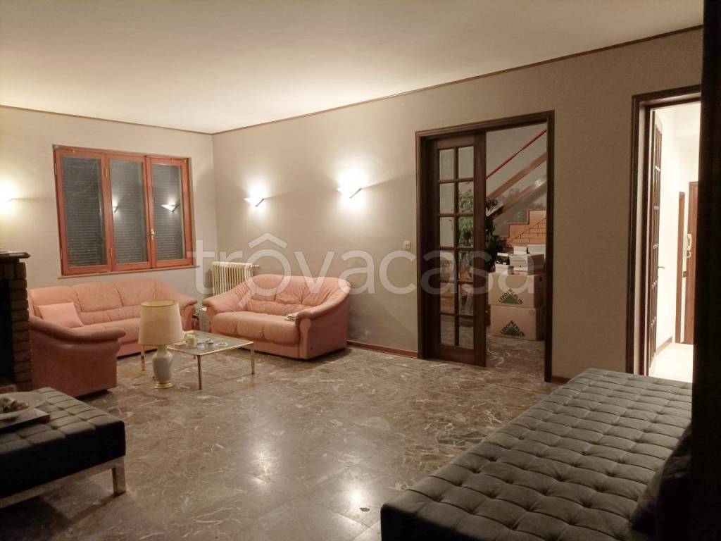 casa indipendente in vendita a Rivergaro
