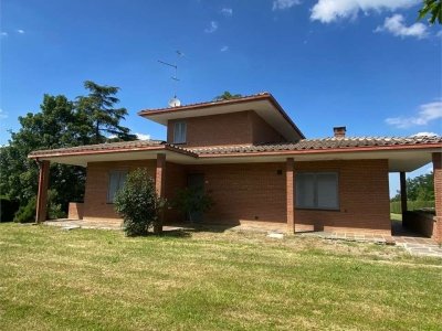 casa indipendente in vendita a Rivergaro