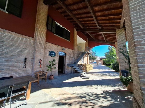 casa indipendente in vendita a Rivergaro