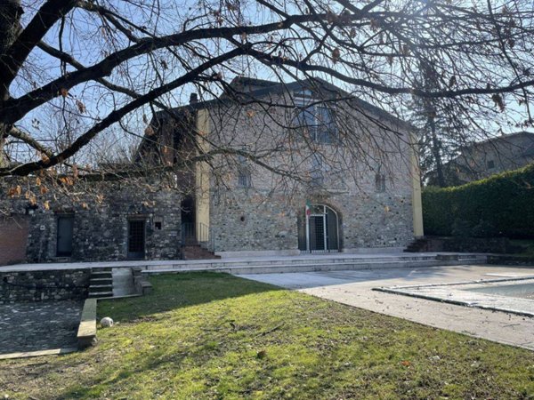 casa indipendente in vendita a Rivergaro in zona Roveleto Landi
