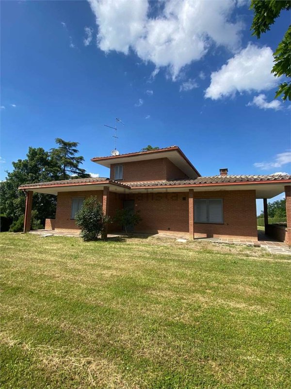casa indipendente in vendita a Rivergaro