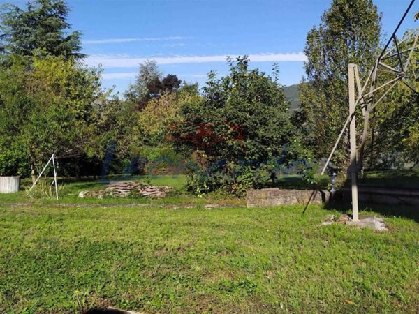 casa indipendente in vendita a Rivergaro