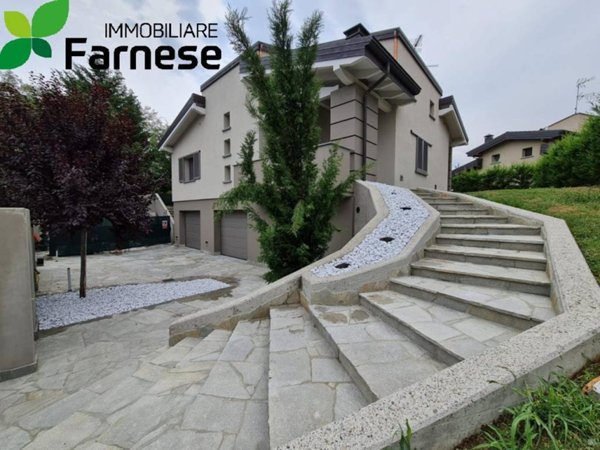 casa indipendente in vendita a Rivergaro in zona Niviano