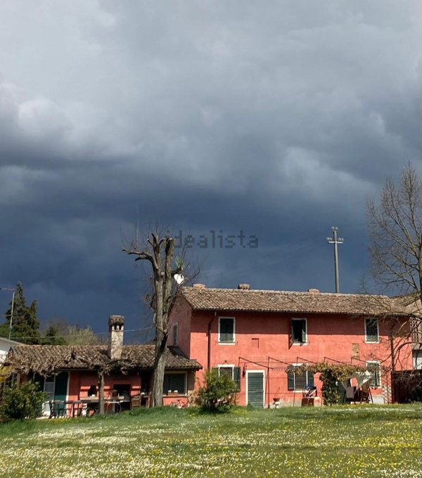 casa indipendente in vendita a Rivergaro