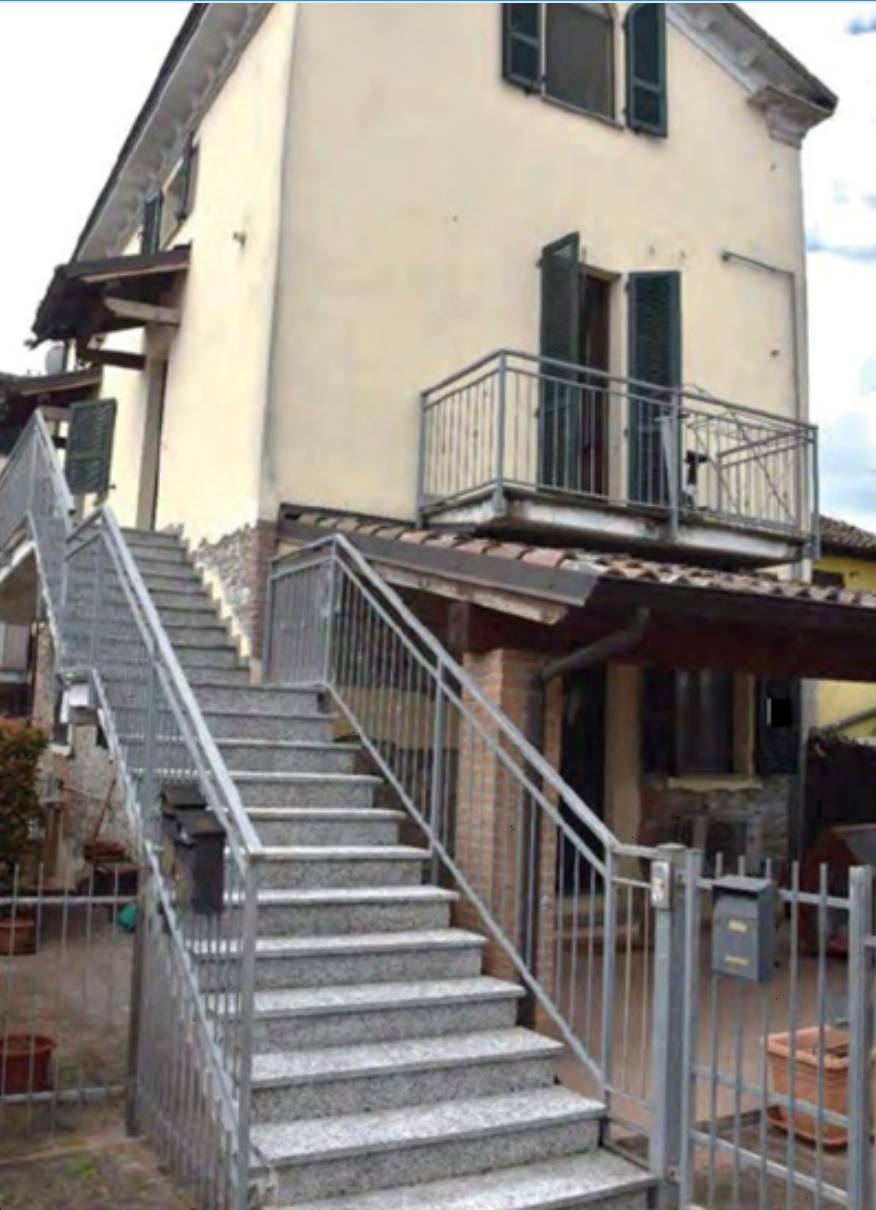 appartamento in vendita a Rivergaro in zona Niviano