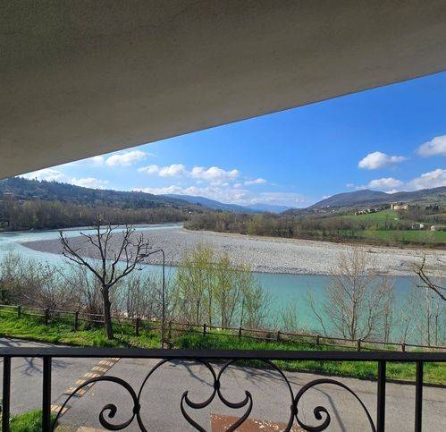 casa indipendente in vendita a Rivergaro