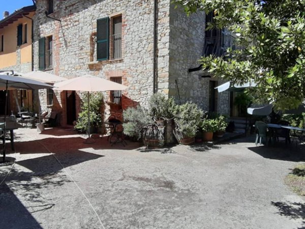 casa indipendente in vendita a Rivergaro