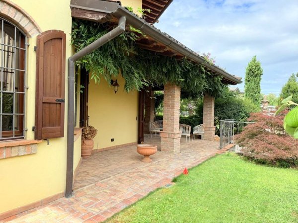 casa indipendente in vendita a Rivergaro