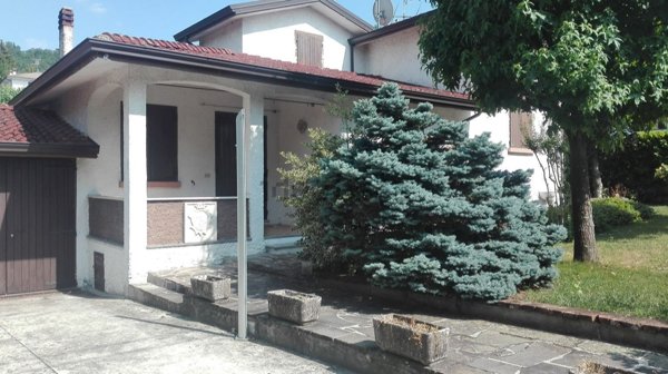 casa indipendente in vendita a Rivergaro