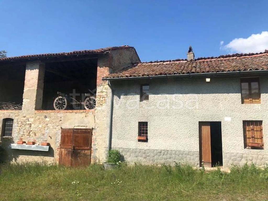 casa indipendente in vendita a Rivergaro