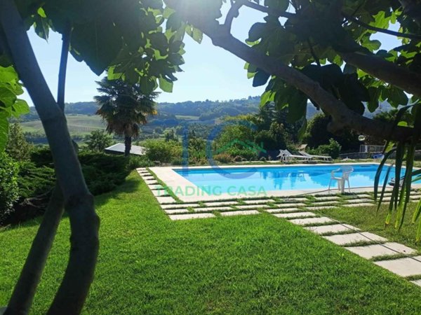 casa indipendente in vendita a Rivergaro