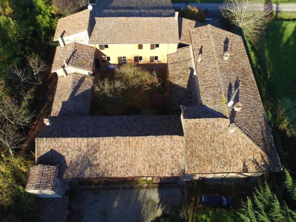 casa indipendente in vendita a Rivergaro