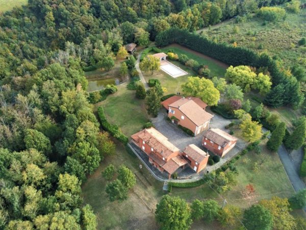 casa indipendente in vendita a Rivergaro