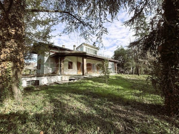 casa indipendente in vendita a Rivergaro