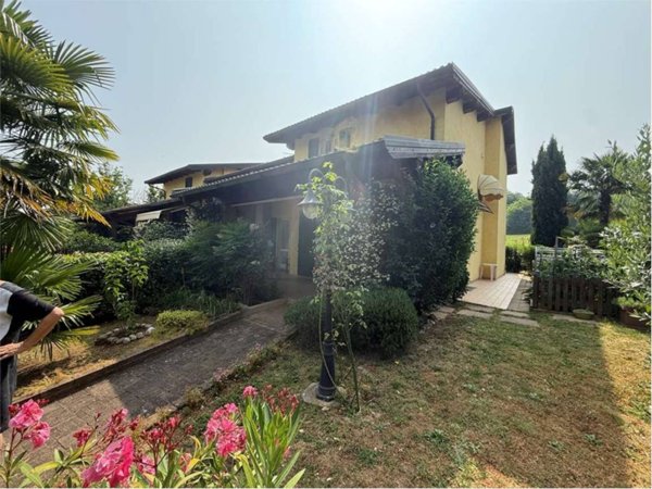 casa indipendente in vendita a Rivergaro
