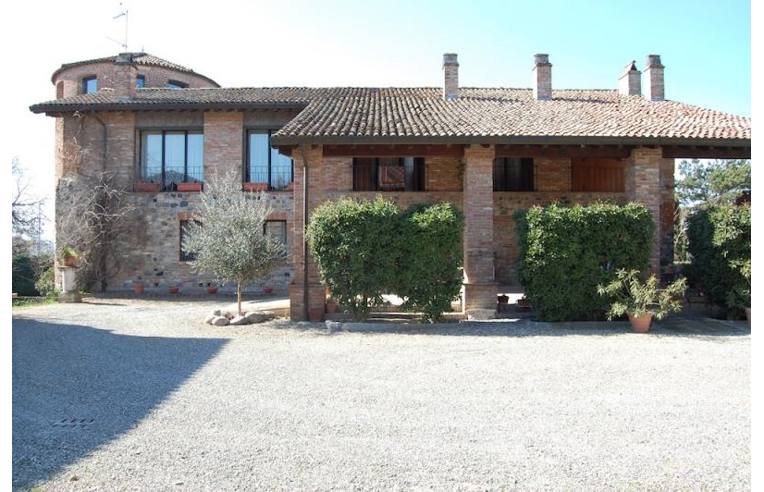 casa indipendente in vendita a Rivergaro in zona Niviano