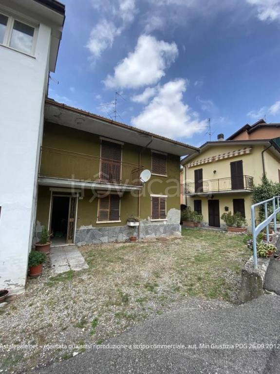 appartamento in vendita a Rivergaro in zona Niviano