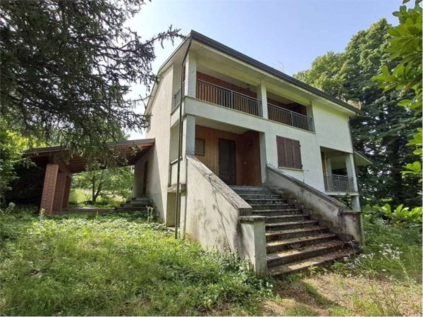 casa indipendente in vendita a Rivergaro