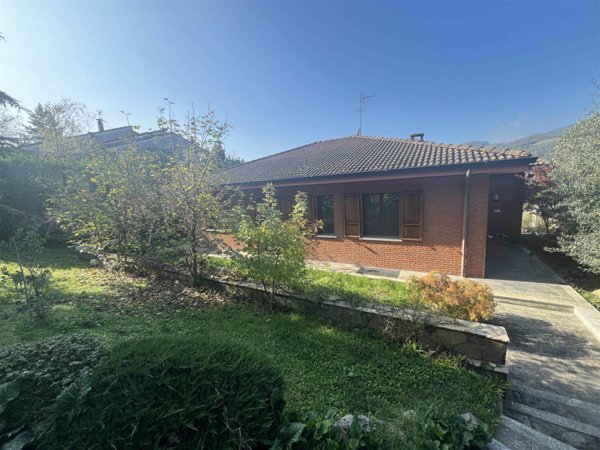 casa indipendente in vendita a Rivergaro