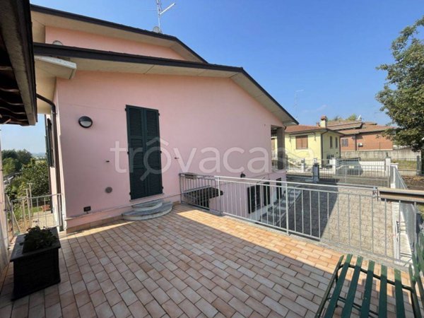 casa indipendente in vendita a Rivergaro in zona Niviano
