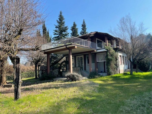 casa indipendente in vendita a Rivergaro