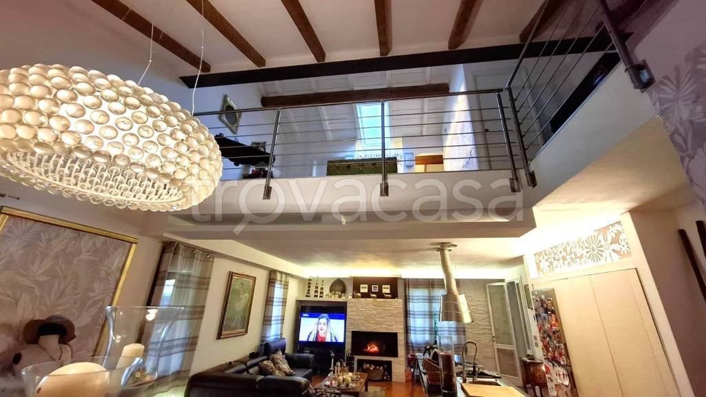 casa indipendente in vendita a Rivergaro