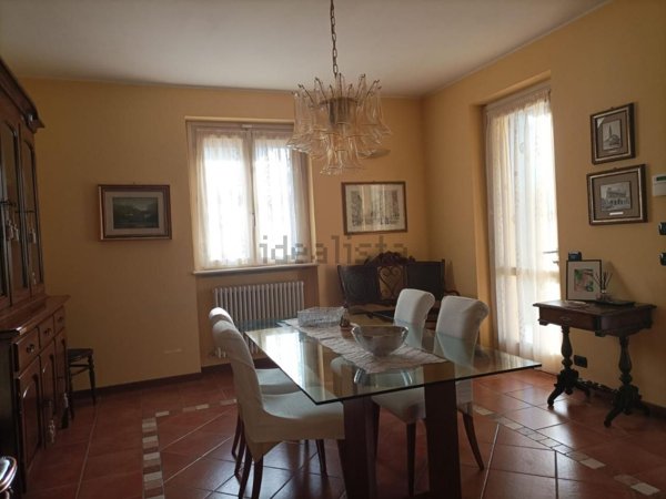 casa indipendente in vendita a Rivergaro