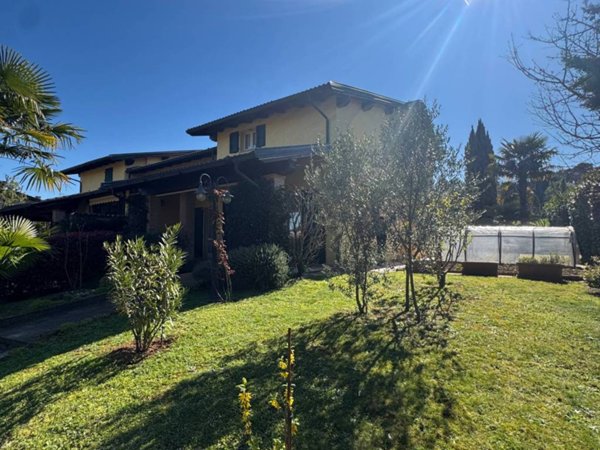 casa indipendente in vendita a Rivergaro